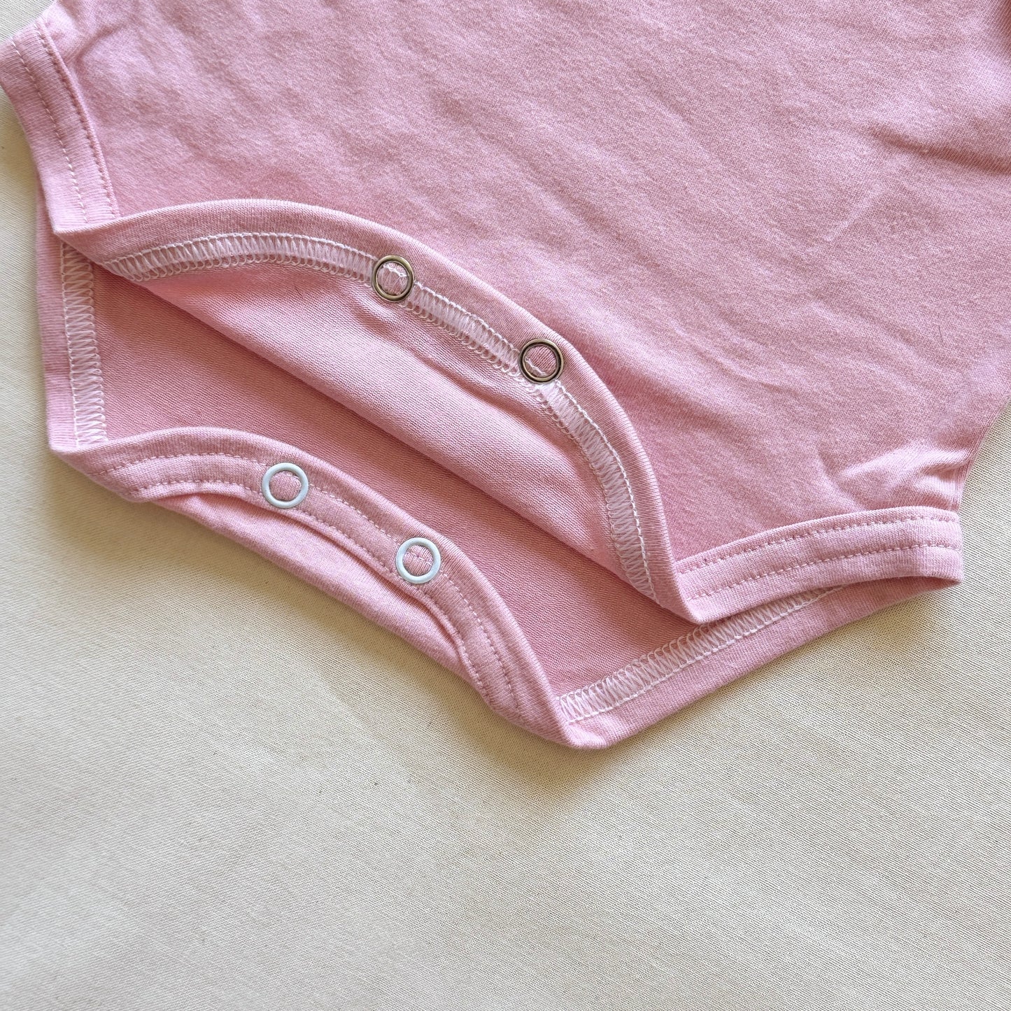 Set algodón - Rosa con florcitas blancas y rosas