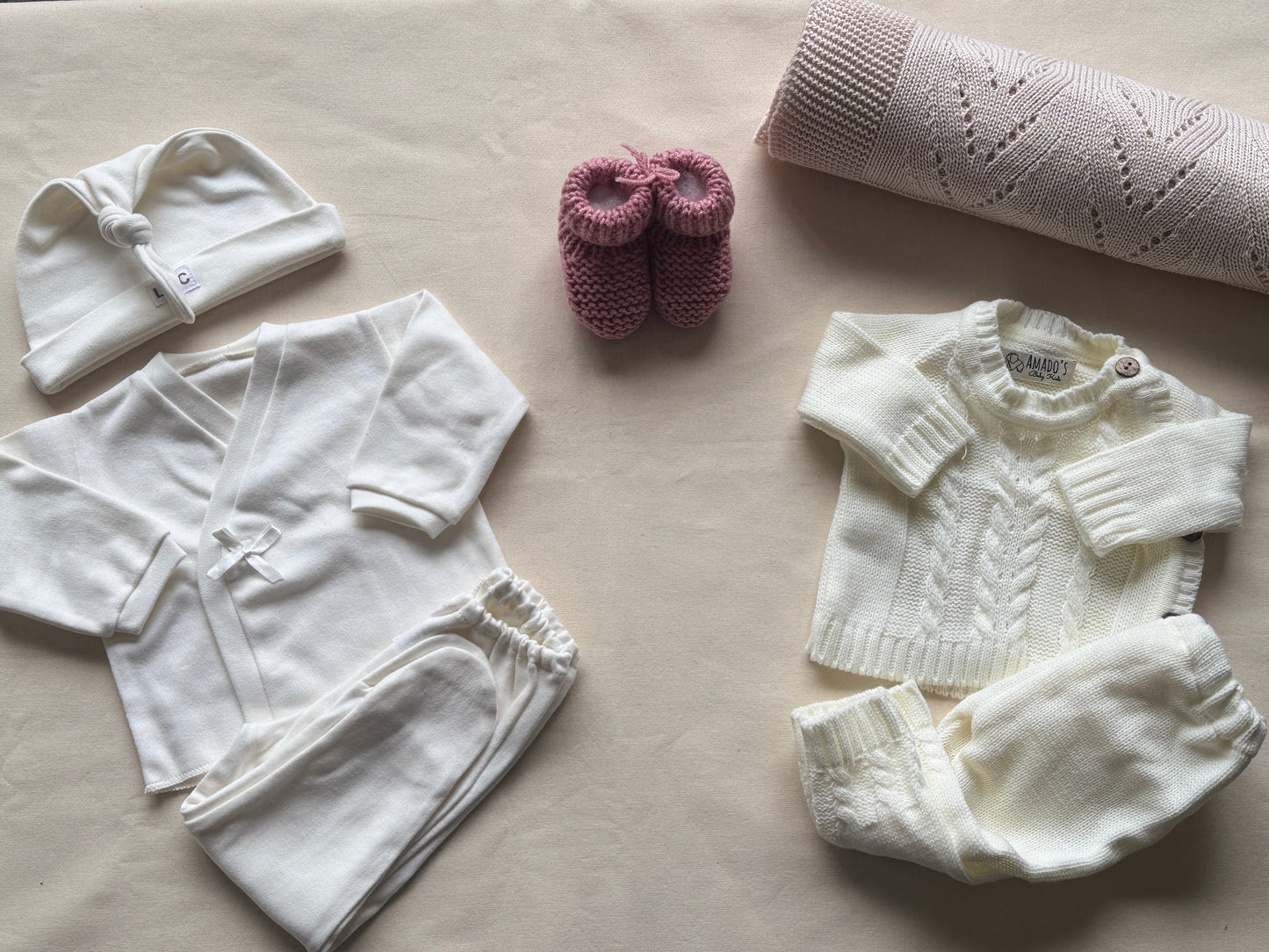 Baby box- Crudo y rosa (0/3M)