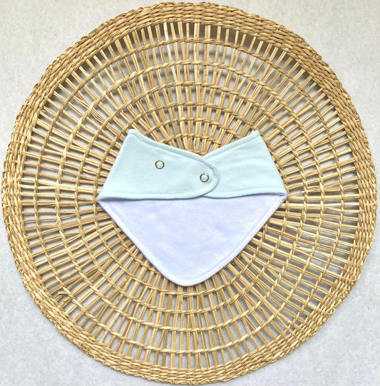 Babero bandana bordado - Avioncito