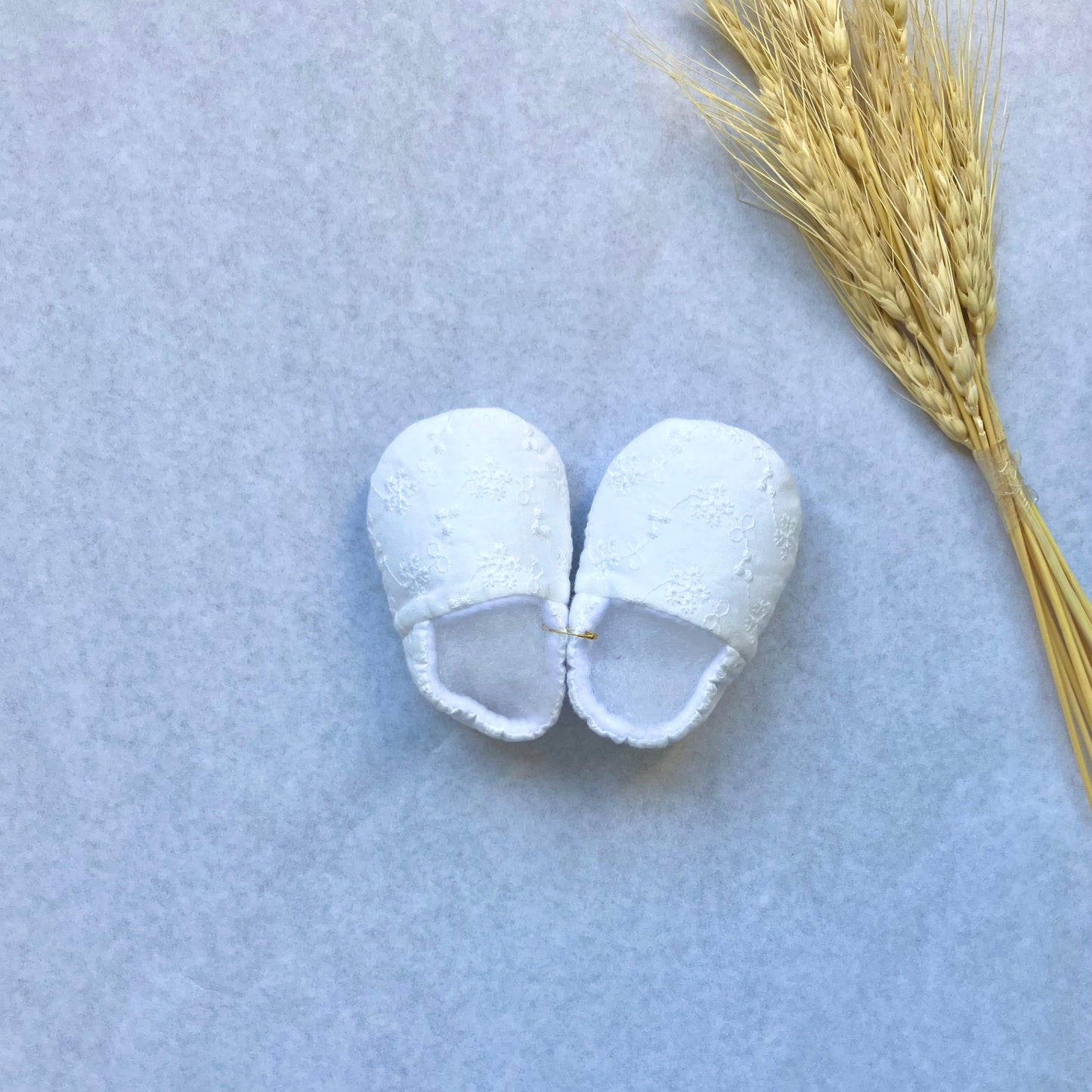 Zapatitos - Blanco con bordado