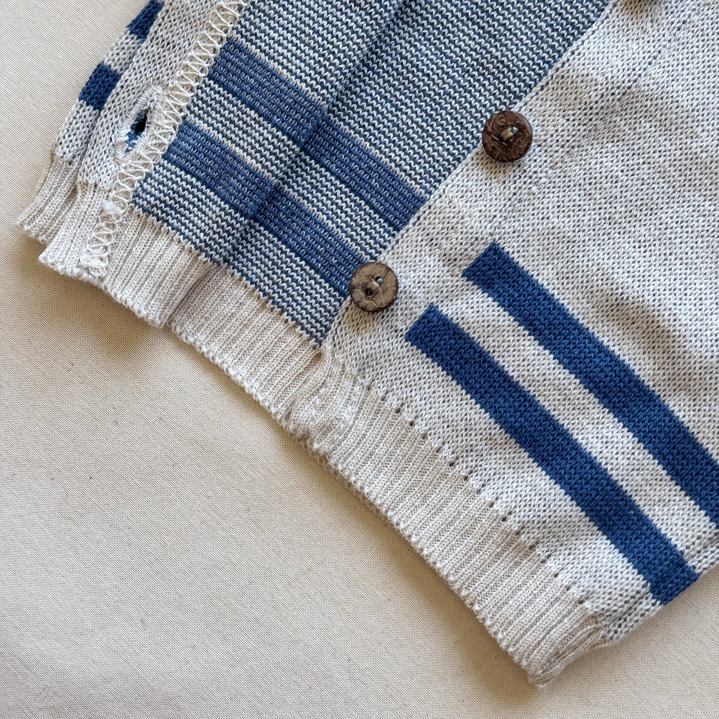 Conjunto hilo - Beige con rayas azules