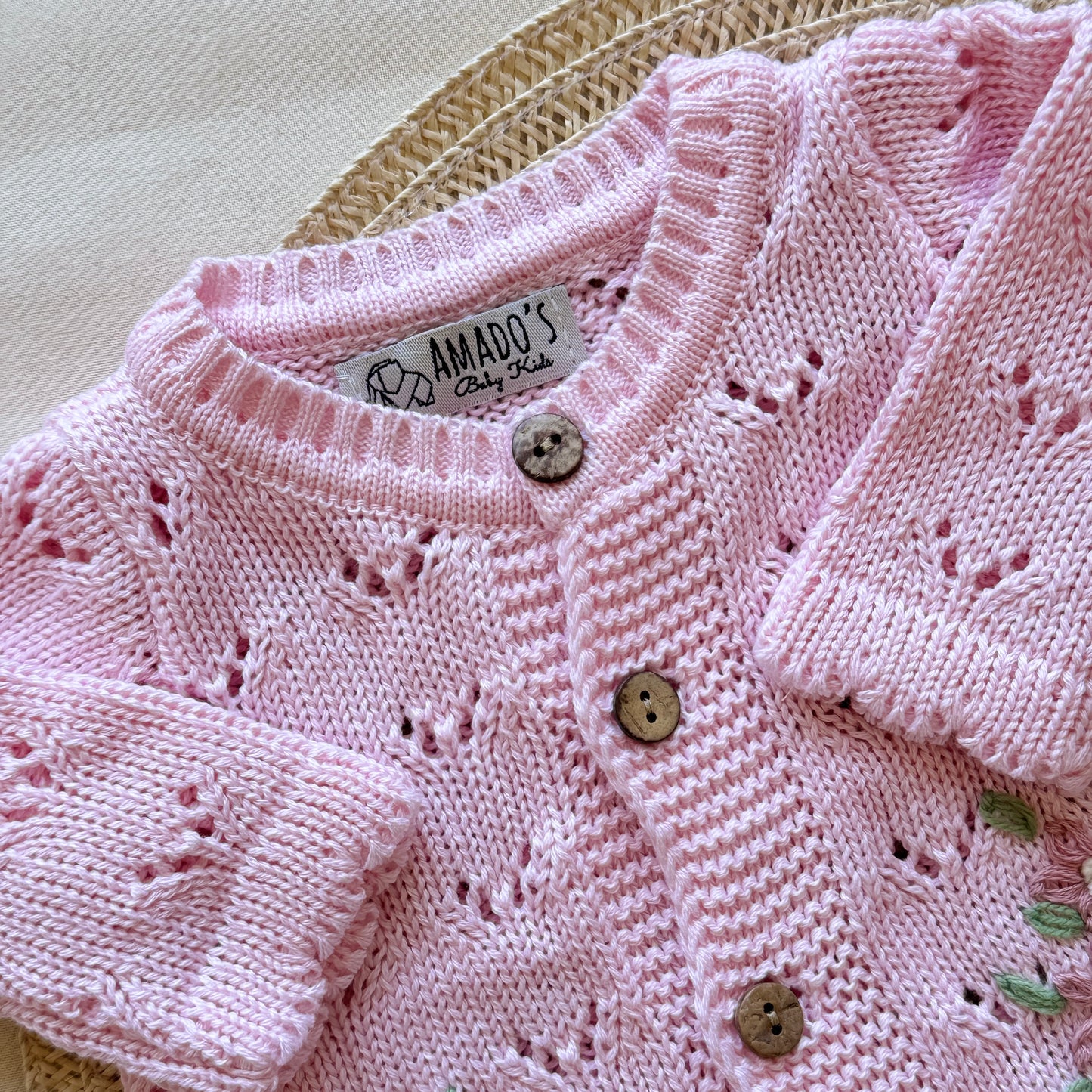 Conjunto hilo - Rosa bebé con florcitas