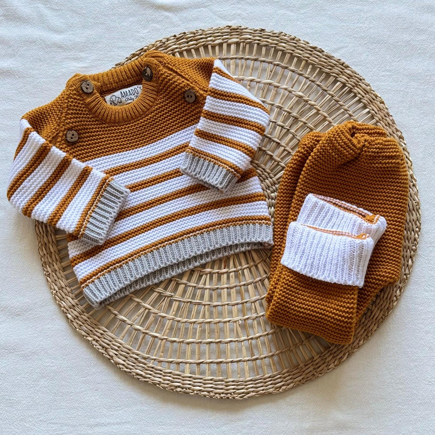 Conjunto tejido - Mostaza oscuro a rayas
