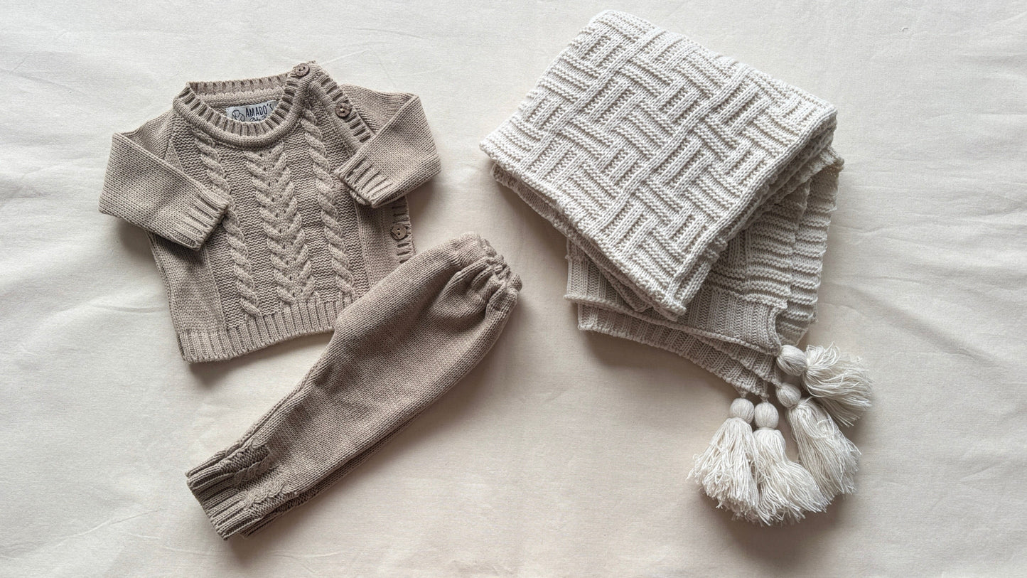 Baby box- Beige y marrón (0/3M)