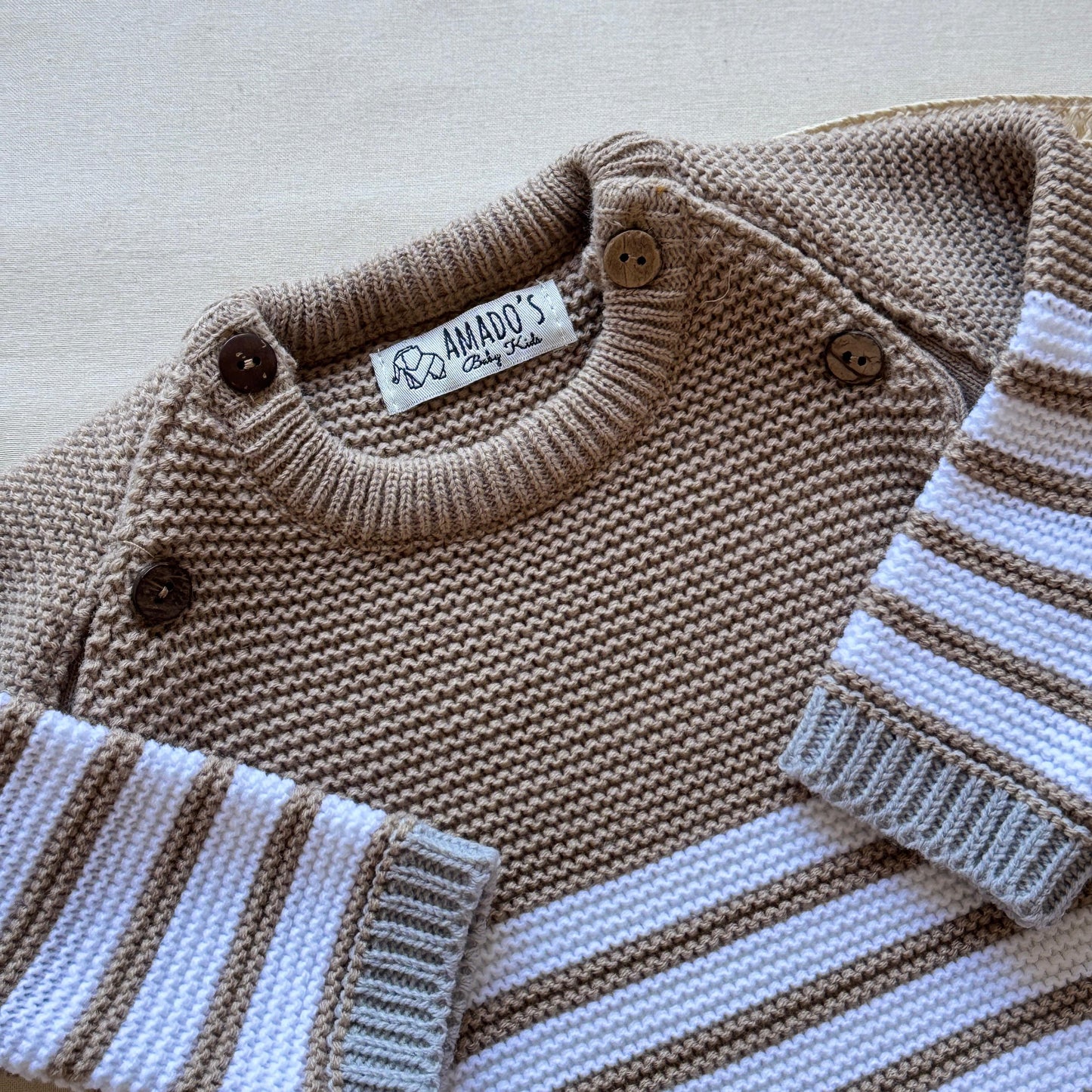 Conjunto tejido - Marrón con gris a rayas