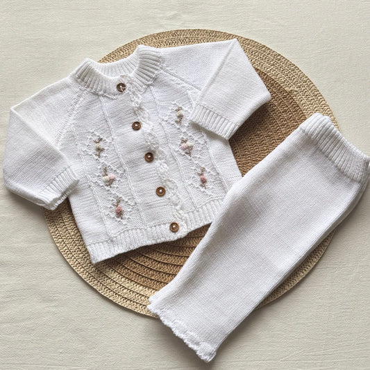 Conjunto hilo - Blanco florcitas bordadas