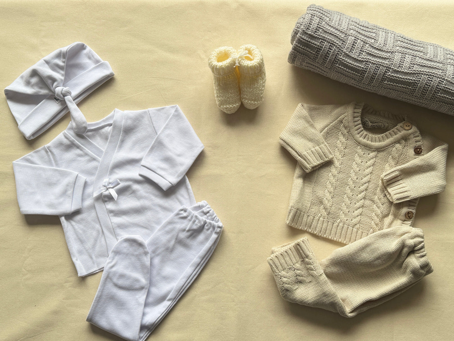 Baby box- Beige (0/3M)