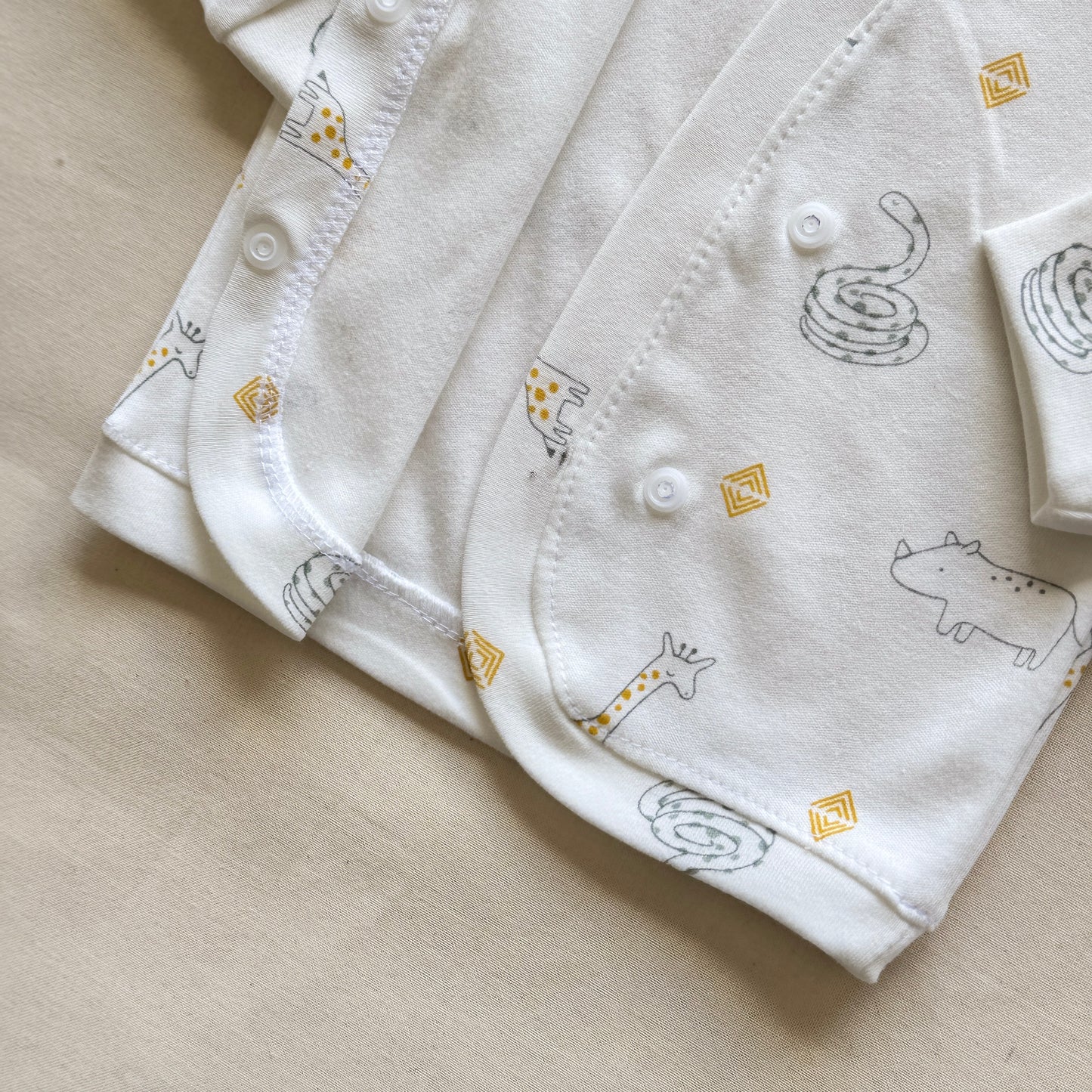 Set algodón - Blanco con animalitos pantalón gris