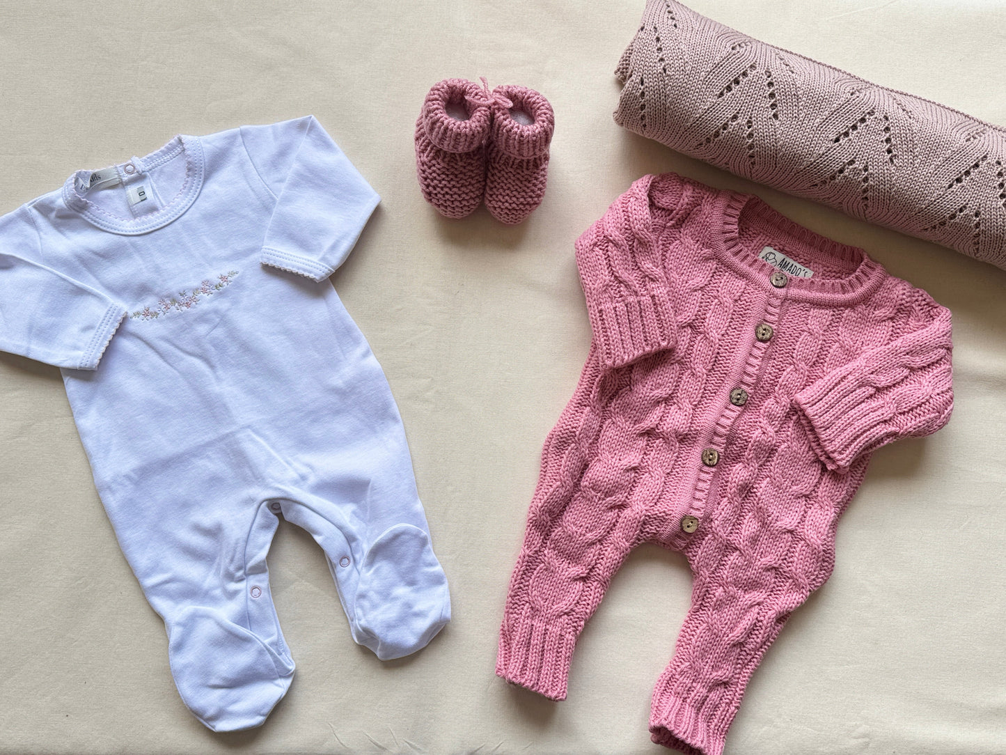 Baby box- Enteritos rosa (RN/3M)