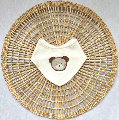 Babero bandana bordado - Osito marrón