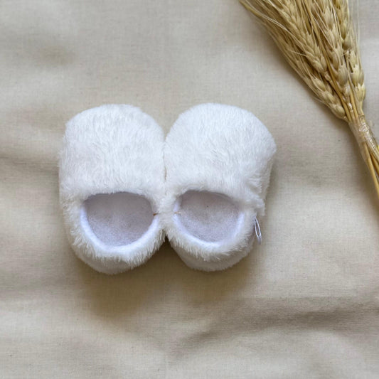 Zapatitos - Blancos peluditos