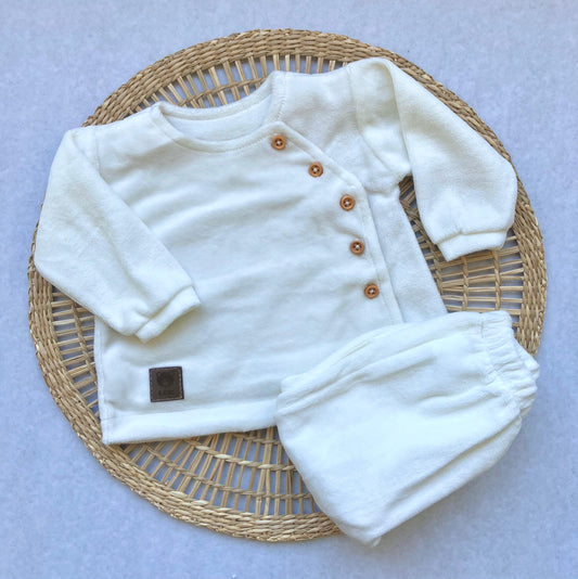 Conjunto plush - Crudo