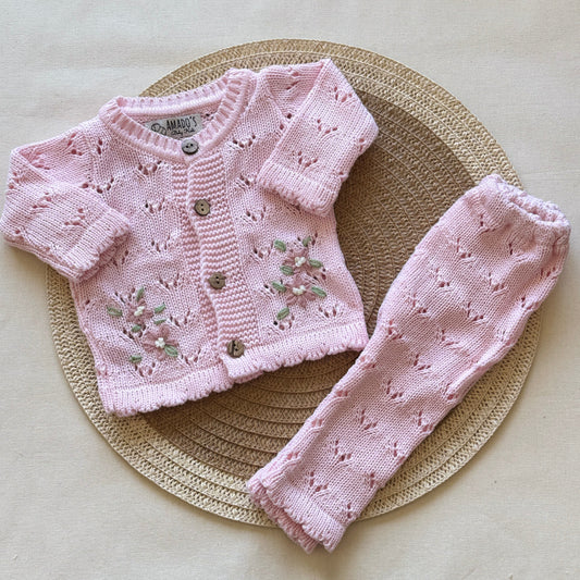 Conjunto hilo - Rosa bebé con florcitas