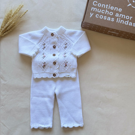 Conjunto hilo - Blanco florcitas bordadas